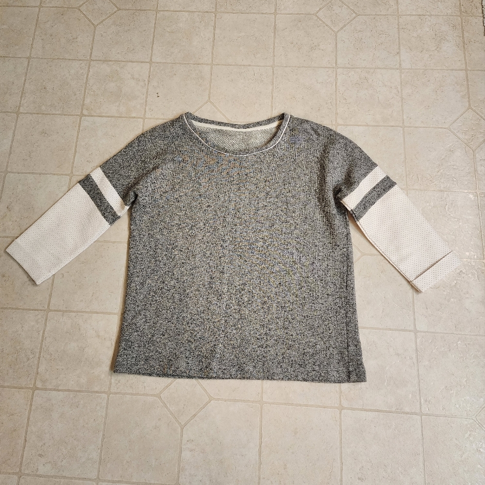 Lorna Jane Gray and White Sweater with Sporty Design
